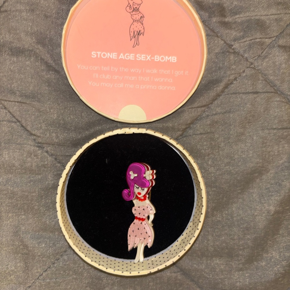 Erstwilder Stone Age Sex-Bomb